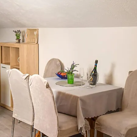 Apartamento Gorgeous In With Wifi *