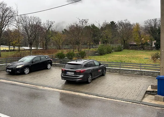 1 Bedroom Cozy In 公寓 Tribalj (Primorsko-Goranska)