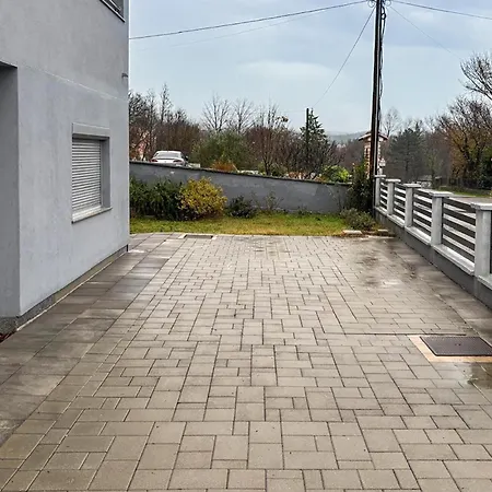 Διαμέρισμα Gorgeous In With Wifi Tribalj (Primorsko-Goranska)