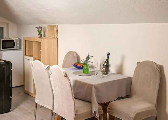 Appartement 1 Bedroom Cozy In *